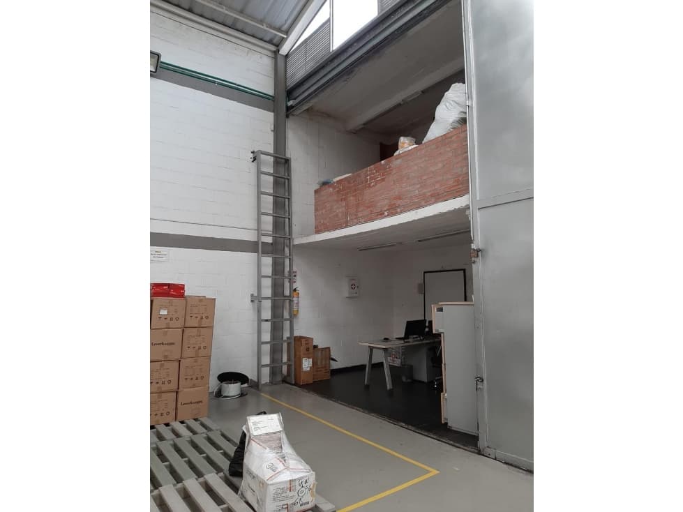 VENTA O ARRIENDO BODEGA EN COLINA BOGOTA — foto 4