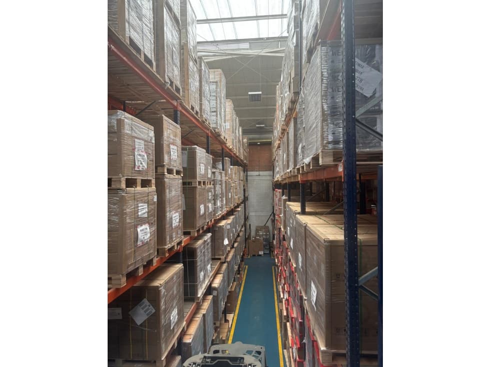VENTA BODEGA EN PUENTE ARANDA — foto 2