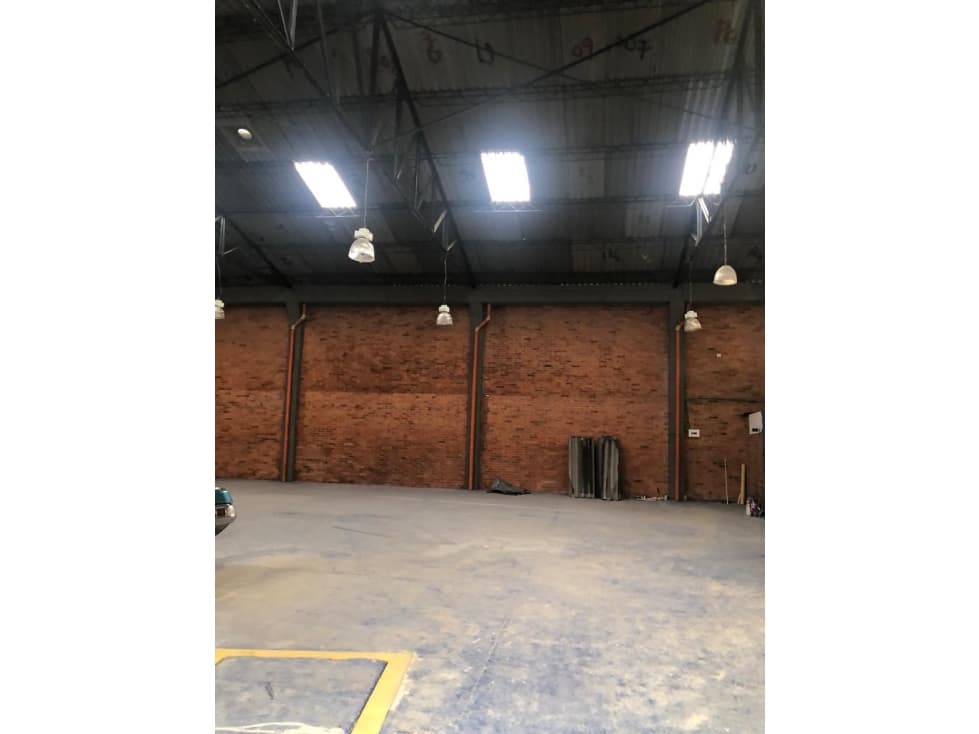 ARRIENDO BODEGA EN LA ALQUERIA — foto 4