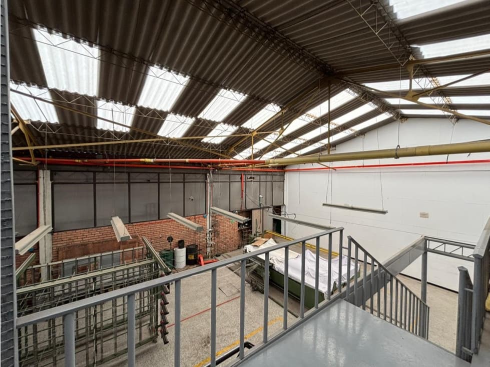 VENTA BODEGA INDUSTRIAL PUENTE ARANDA — foto 5