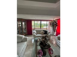 INIGUALABLE APARTAMENTO SECTOR RESIDENCIAL Y EXCLUSIVO DE CALI