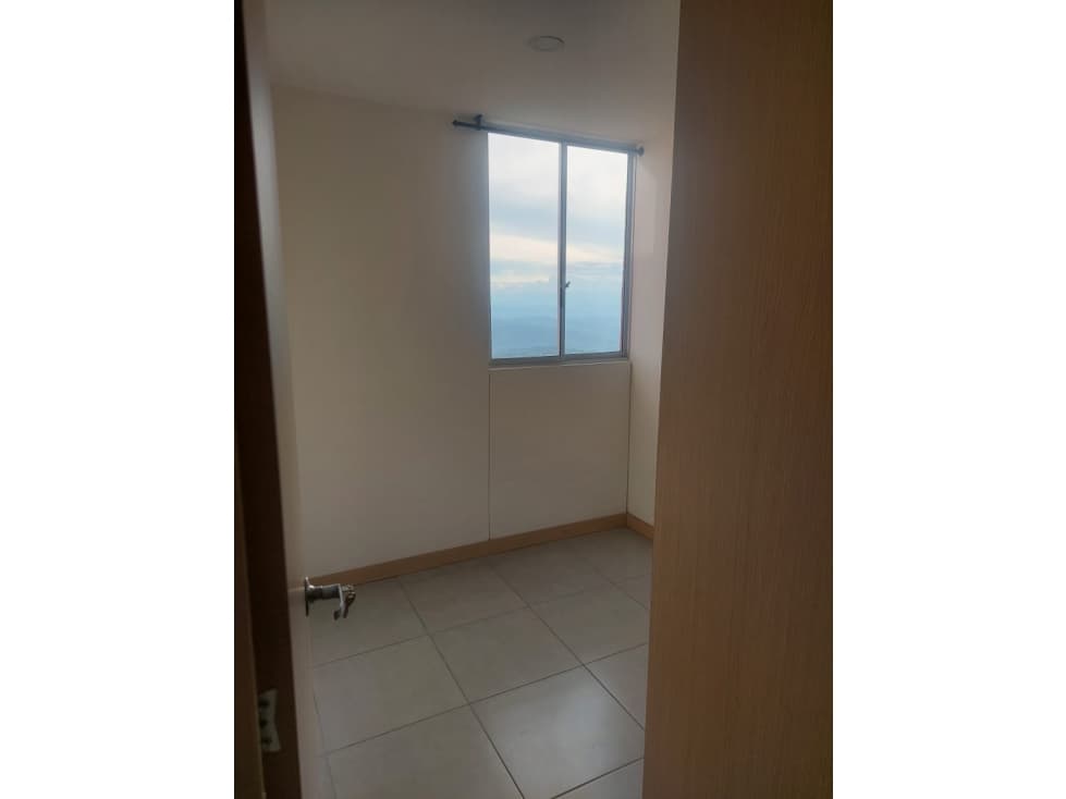 Venta de apartamento en La Francia — foto 3