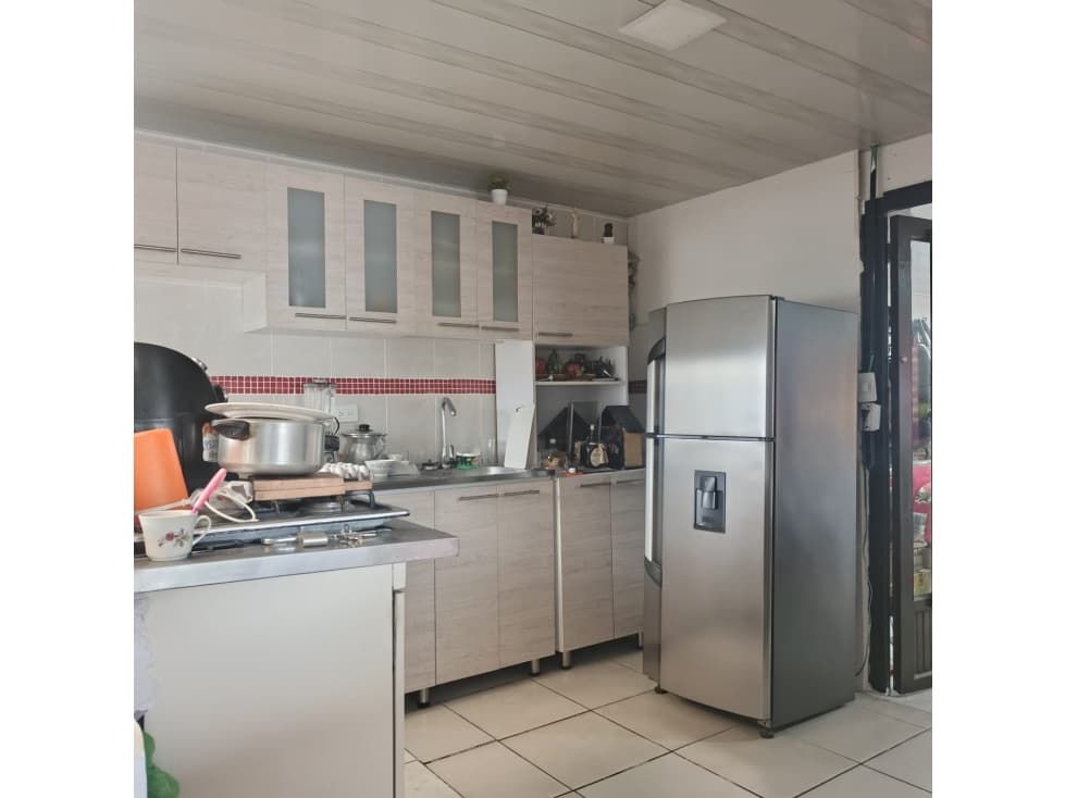 Venta de casa con renta en Bosques del norte — foto 3