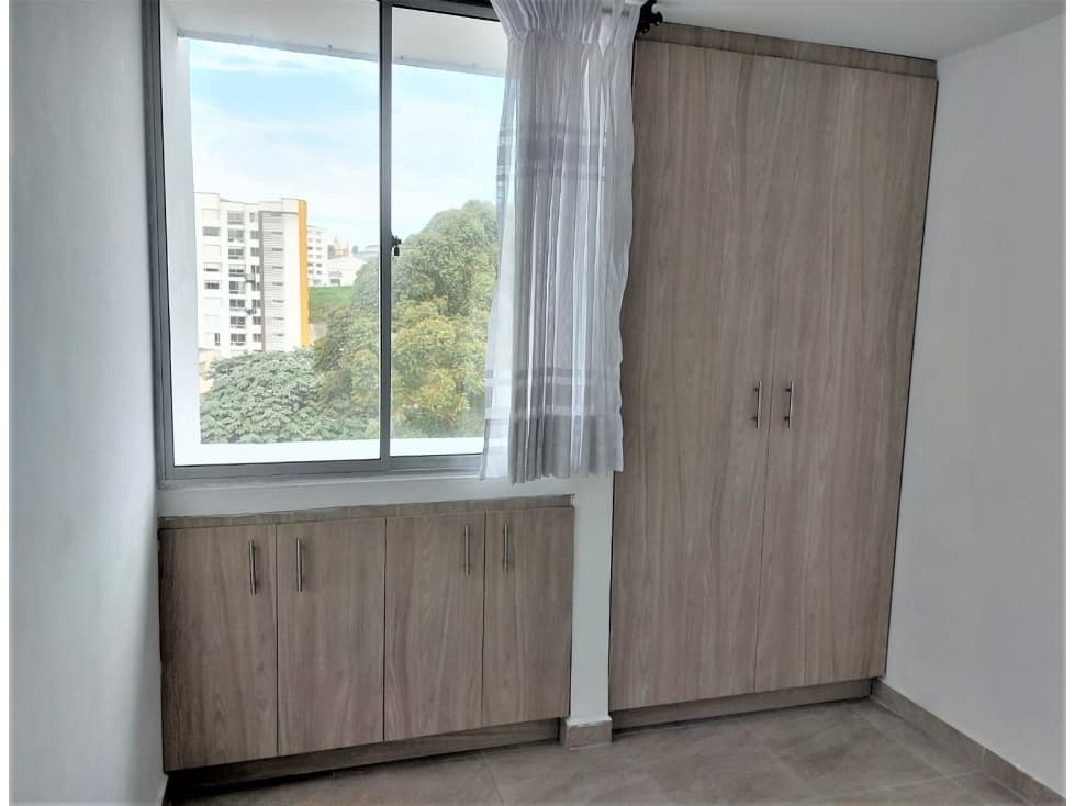 Venta de apartamento en La Autónoma — foto 6