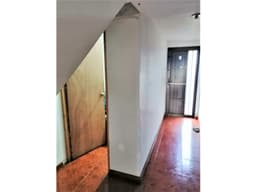 Venta de casa con renta en La Enea