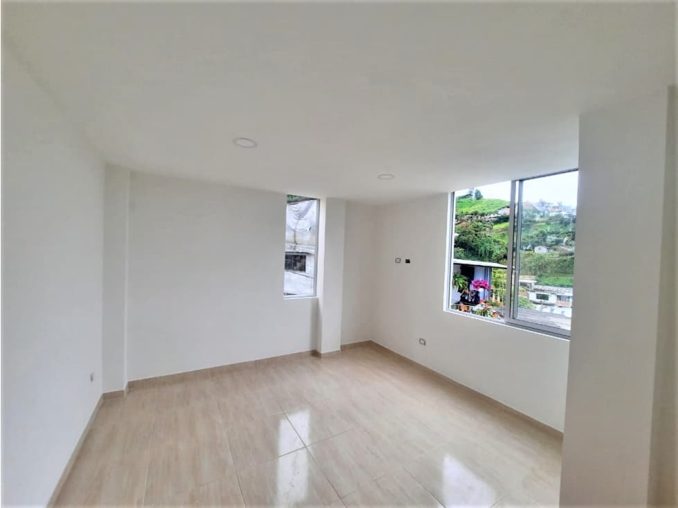 Venta de casa con renta en Villamaría — foto 3
