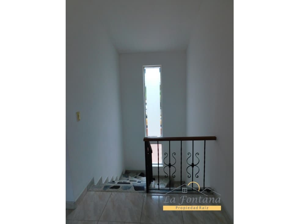 Venta de casa en la Leonora — foto 6