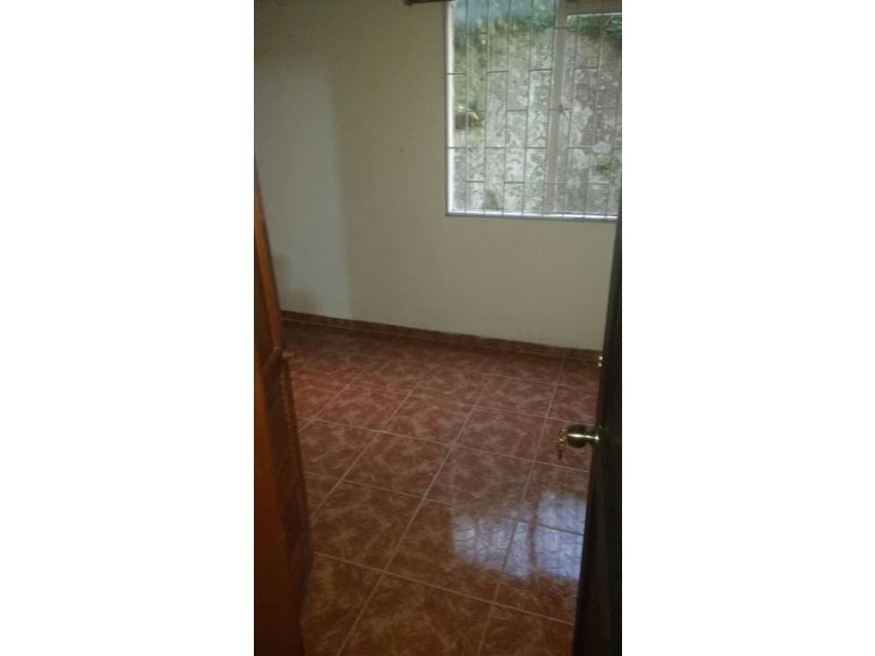 Venta de apartamento en Los Nogales — foto 3