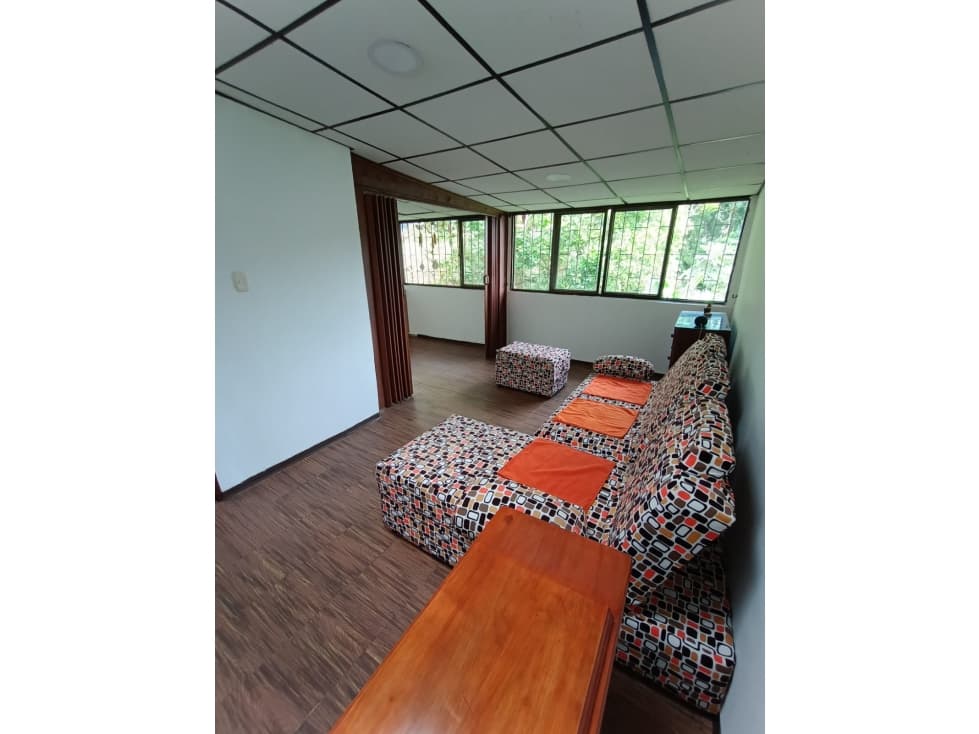 Venta de casa en La Carola — foto 1