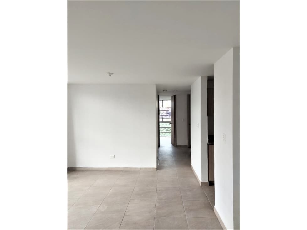 Venta de apartamento en La Autónoma — foto 3