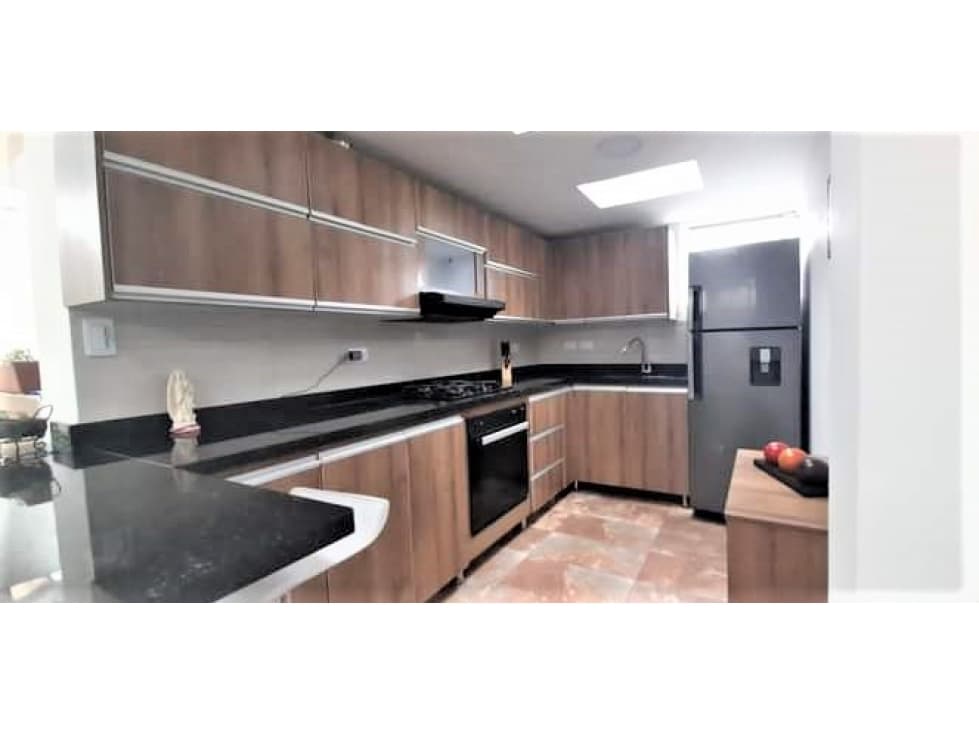 Venta de casa con renta en Aranjuez — foto 1