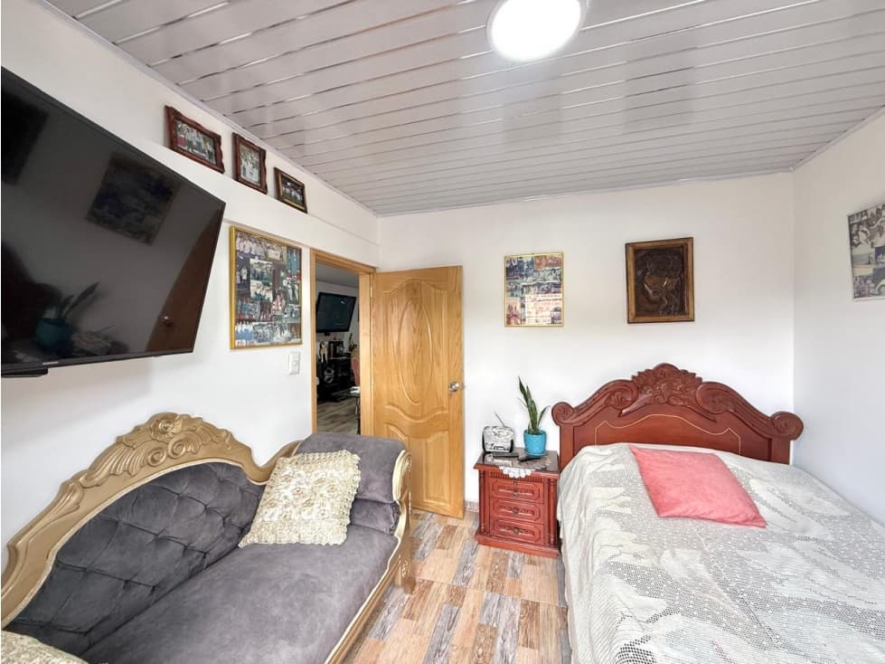 Venta de casa con renta en Santa Rosa — foto 2