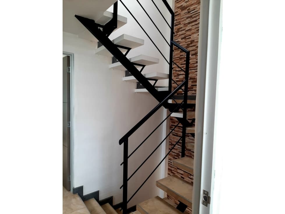Venta de casa en Palo Negro — foto 4