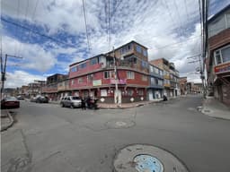CASA DE 4 PISOS EN VENTA - BOGOTA / BARRIO EL INGLES