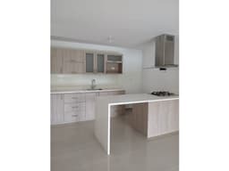 Apartamento en Venta en Bello Roterdam