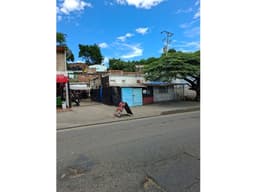 CASA-LOTE PARA INVERSION BARRIO SANTANDER