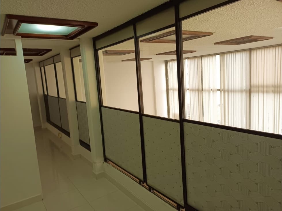 OFICINAS EN VENTA CENTRO COD 8184 — foto 4