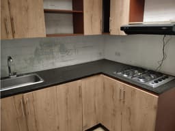CASA COMERCIAL EN ARRIENDO EN LA CANDELARIA COD 10678