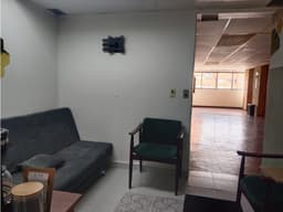 LOCAL EN VENTA EN LA CANDELARIA COD 10721