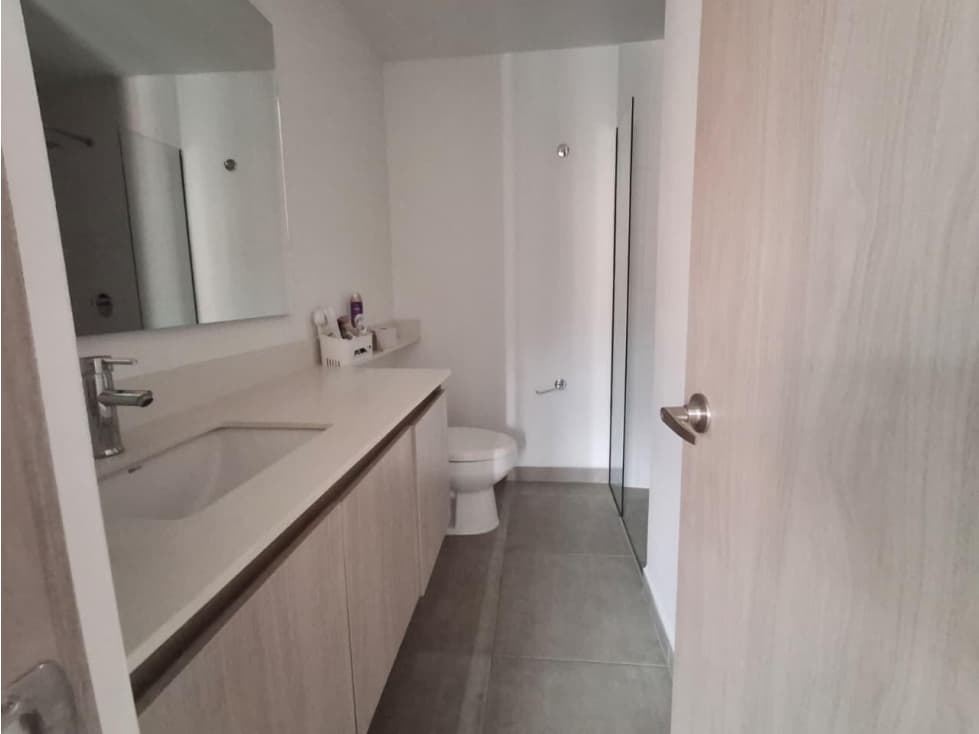 APARTAMENTO EN ARRIENDO EN ENVIGADO COD 10640 — foto 5