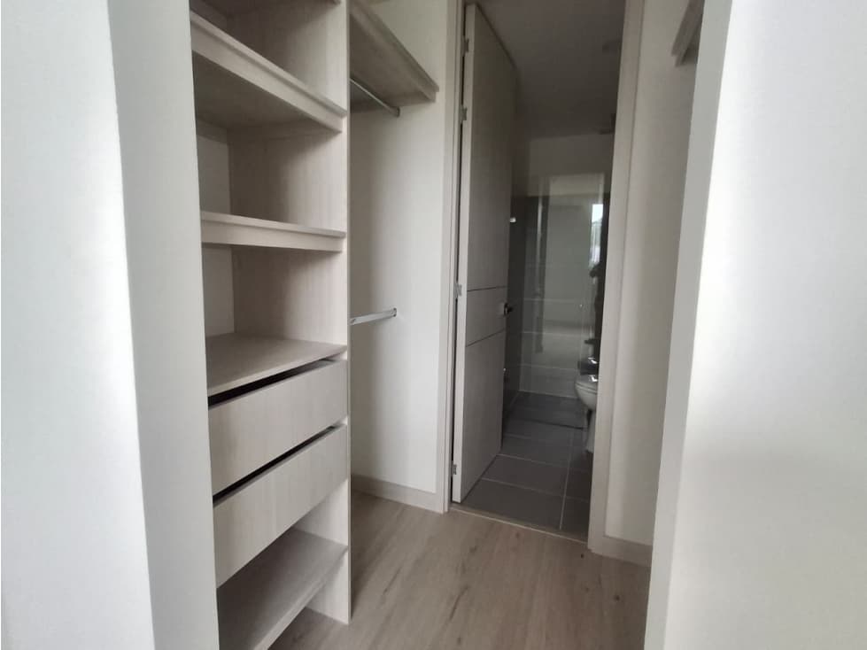 APARTAMENTO EN ARRIENDO EN LA ESTRELLA COD 10717 — foto 3
