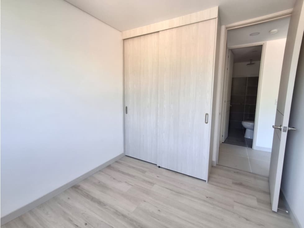 APARTAMENTO EN ARRIENDO EN LA ESTRELLA COD 10726 — foto 6