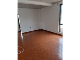 SE VENDE CASA DE DOS PISOS INDEPENDIENTES EN EL BARRIO LAS ACACIAS