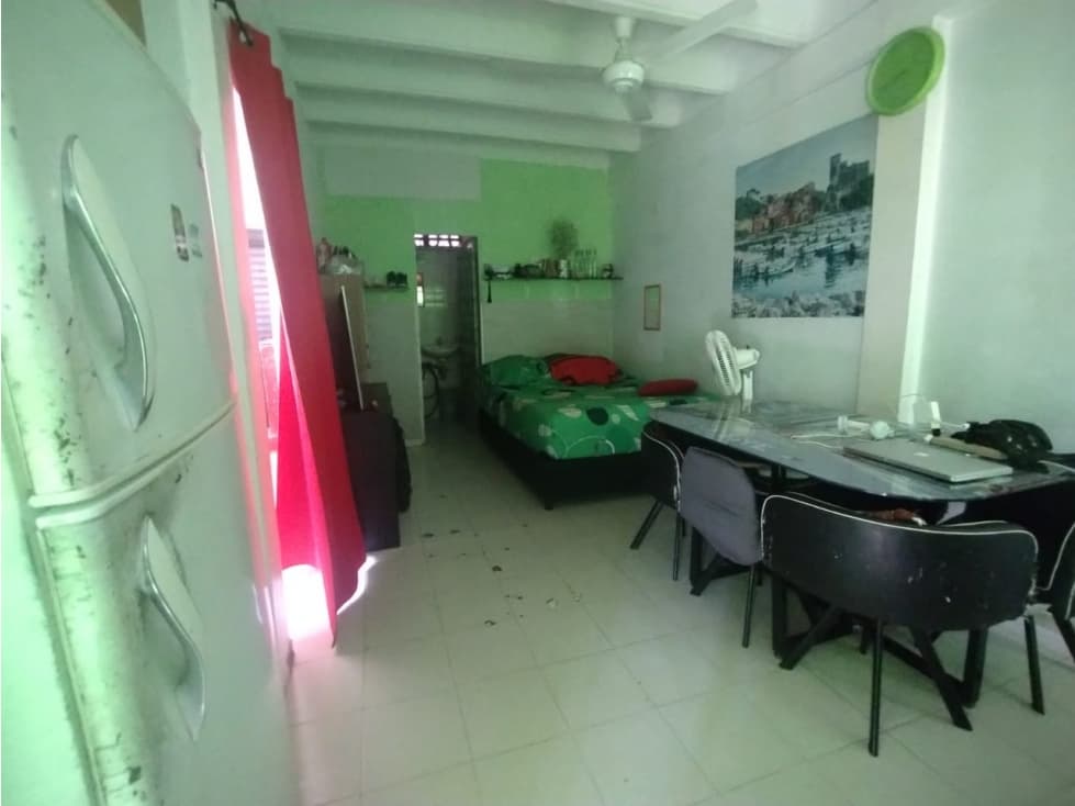 SE VENDE LOCAL SECTOR GALICIA — foto 3