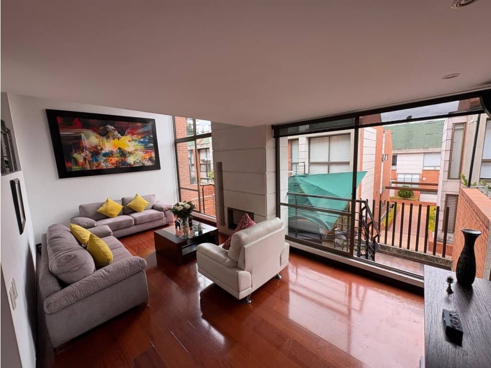 Vendo/Arriendo/Permuto magnífica casa en Bosque de Pinos — foto 1