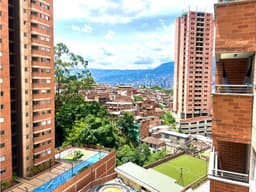 Se vende apartamento en Itagüí - Cerca a Comfama y al parque ppal.