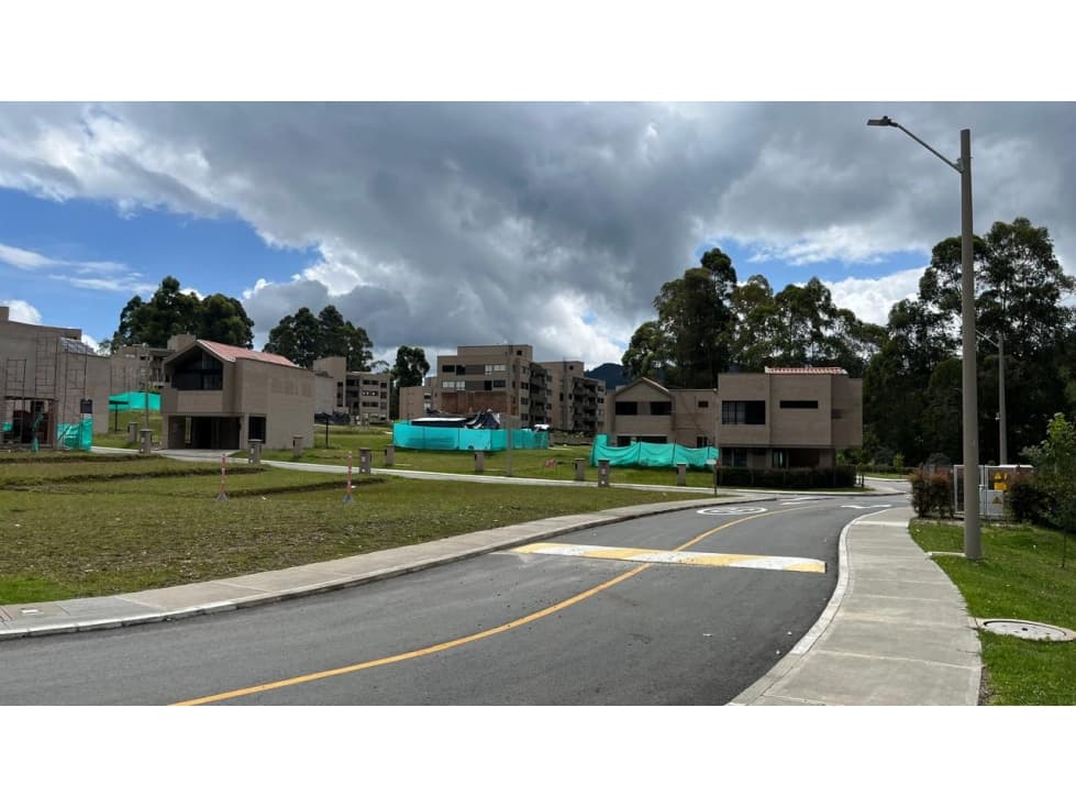 SE VENDE LOTE EN EL RETIRO — foto 4