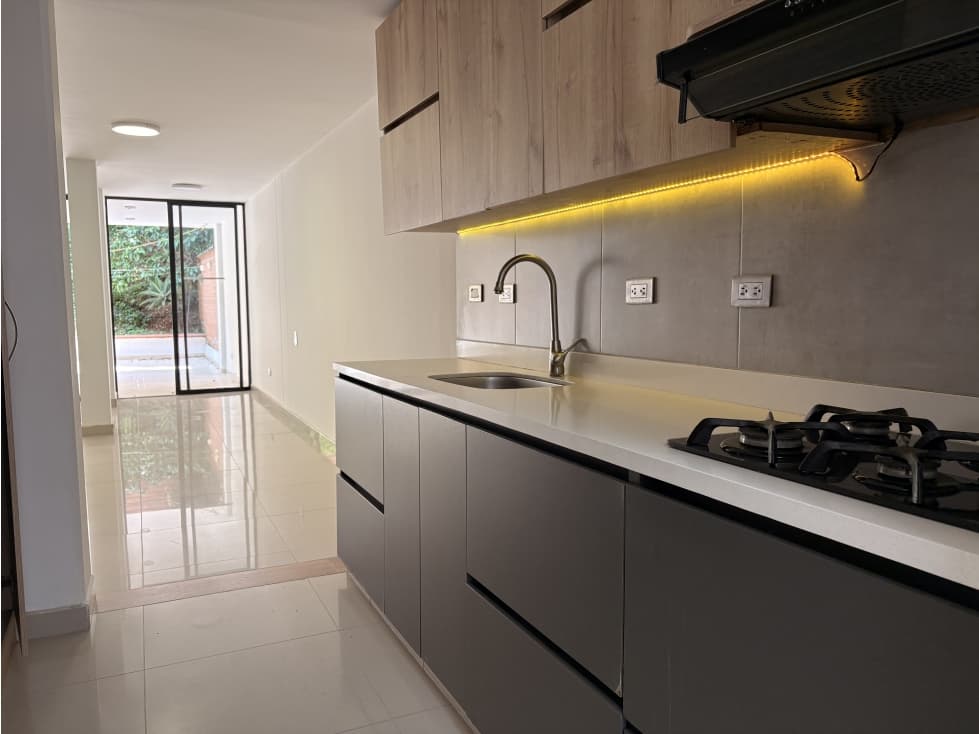 CASA EN ARRIENDO ENVIGADO — foto 4