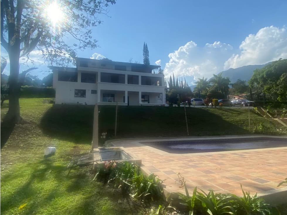 SE VENDE CASA FINCA COPACABANA — foto 6