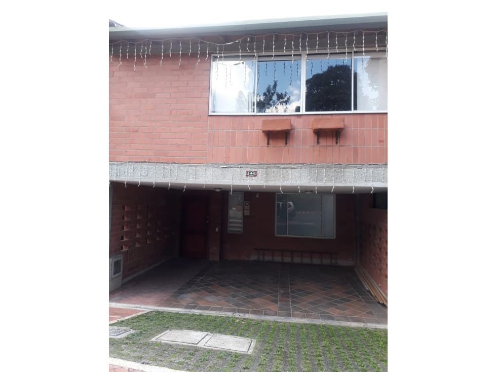Casa en Arriendo en Envigado La Intermedia — foto 3