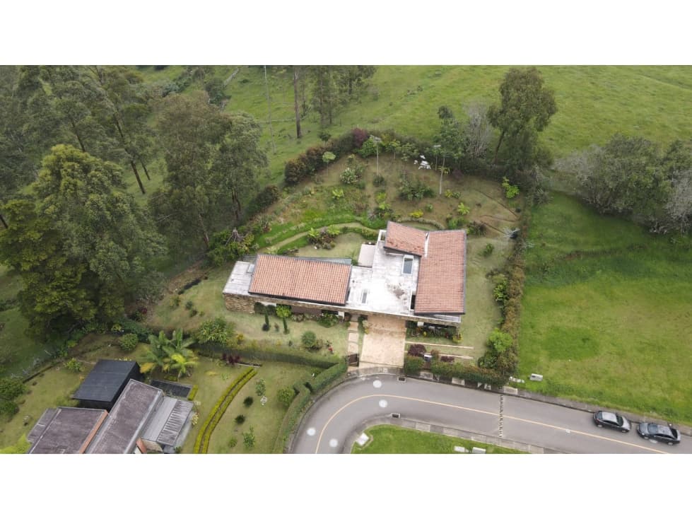 Casa en venta en El Escobero - Envigado — foto 3
