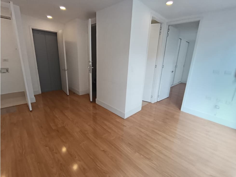 Cedritos, Arriendo 50 M, Piso 4 — foto 4