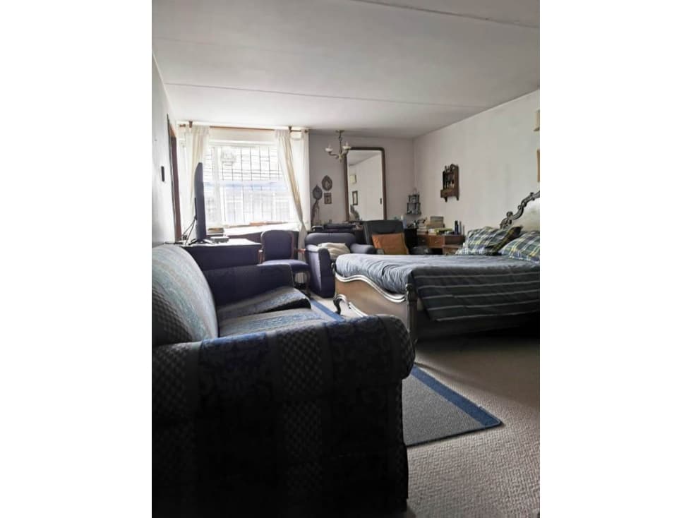 VENDO CASA EN EL BARRIO EL POLO — foto 1