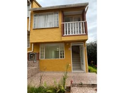 CASA EN VENTA FUSAGASUGA (RETOMA)