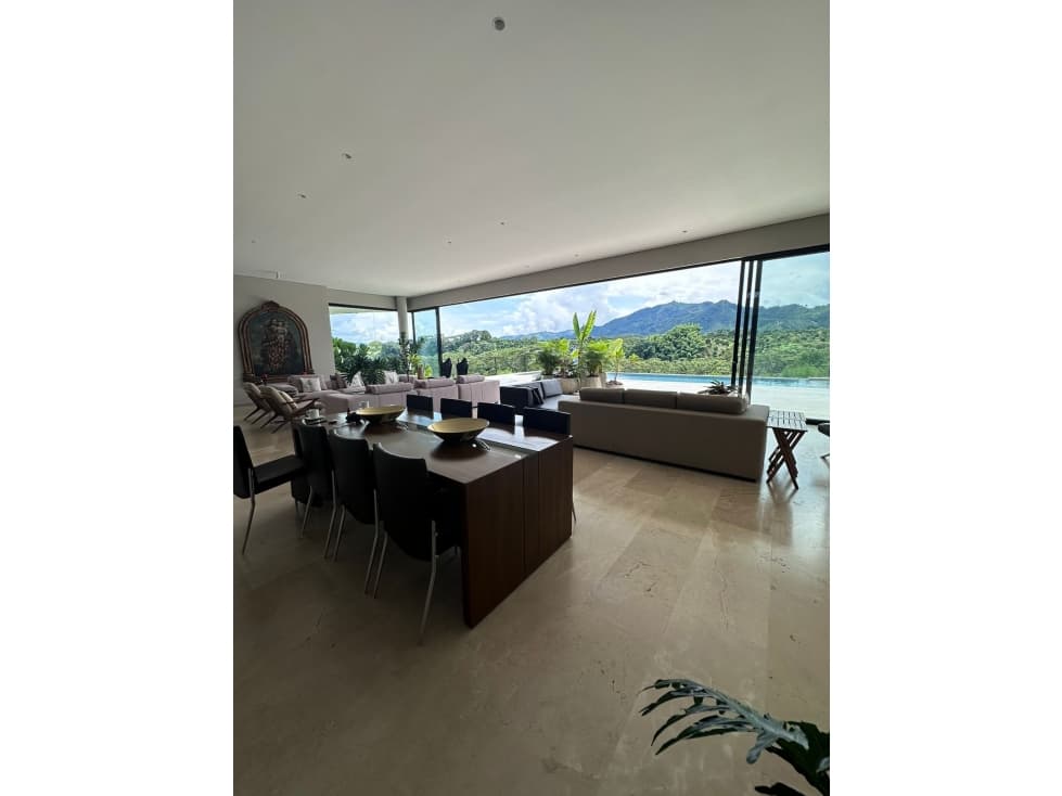 MANSION EN VENTA EN CERRITOS — foto 3