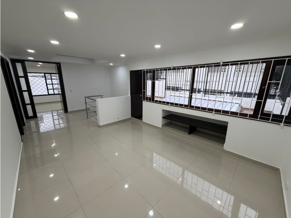 Casa en Chico en Excelentes condiciones para Uso Comercial — foto 5