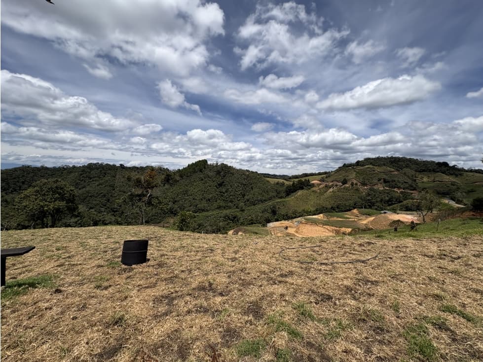 LOTE CAMPESTRE EN VENTA SENDEROS SECTOR LA CEJA — foto 4