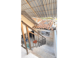 SE VENDE CASA BARRIO DIEGO DE OSPINA