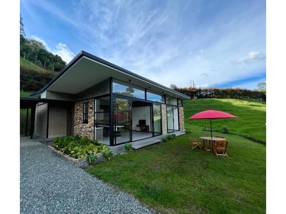 Venta de casa campestre independiente en El Retiro — foto 2