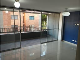 Apartamento en venta en Suramérica- Amplio y moderno