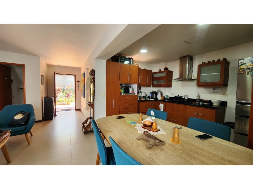 TRANQUILIDAD Y COMODIDAD. VENTA DE CASA EN LA ESTRELLA — foto 6