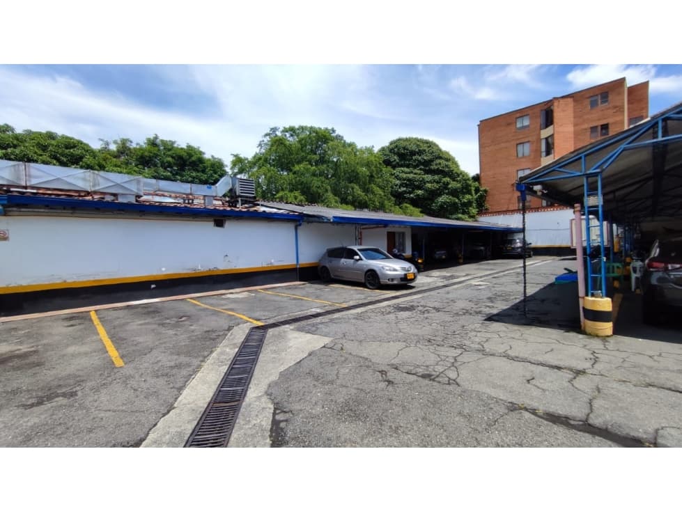VENTA DE LOTE ESQUINERO EN MEDELLIN — foto 2