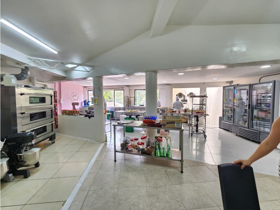 Venta de casa Lote en El Tesoro — foto 1