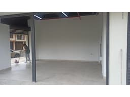 VENTA DE LOCAL EN SABANETA- SECTOR ALCAZARES