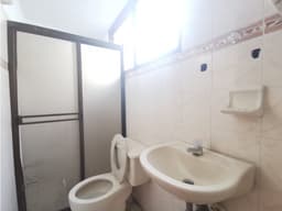 Venta casa La America casa ultimo piso