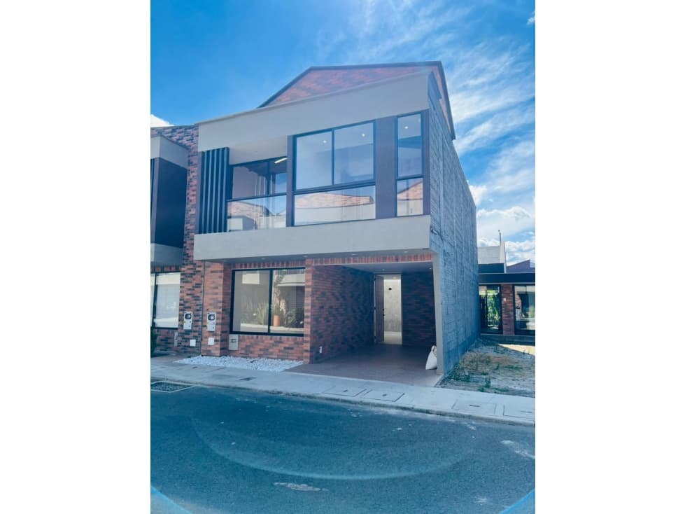 VENTA DE CASA LA CEJA — foto 2